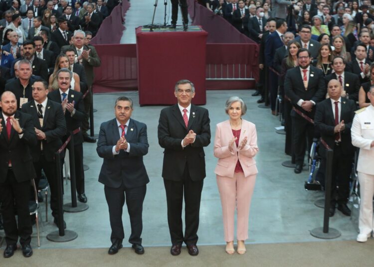 AVA rinde su Segundo Informe de Gobierno