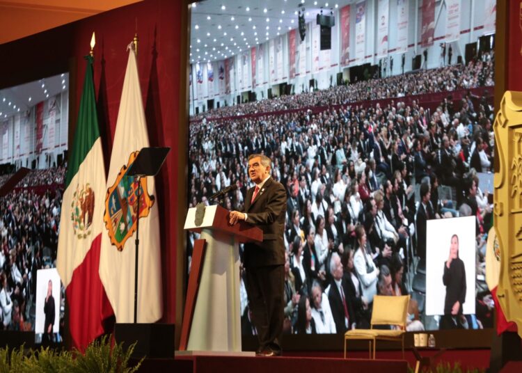 AVA rinde su Segundo Informe de Gobierno