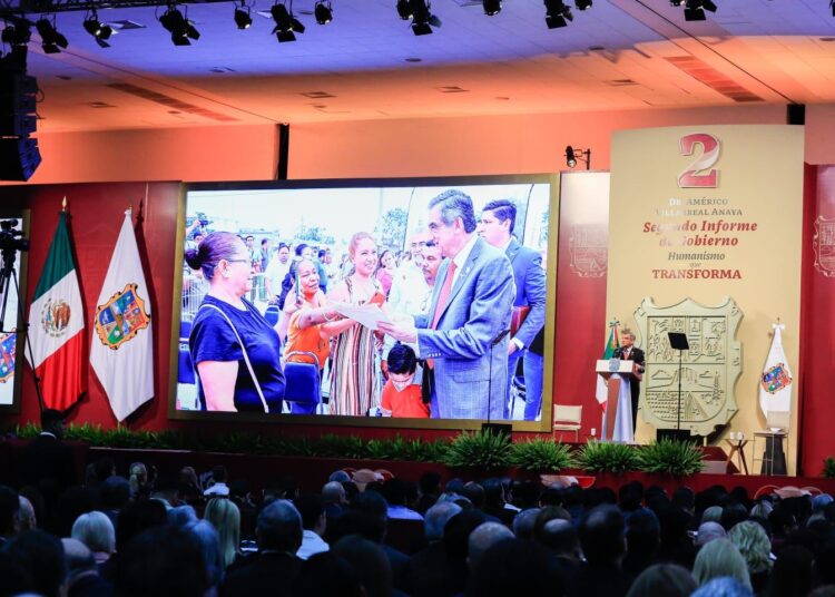 AVA rinde su Segundo Informe de Gobierno