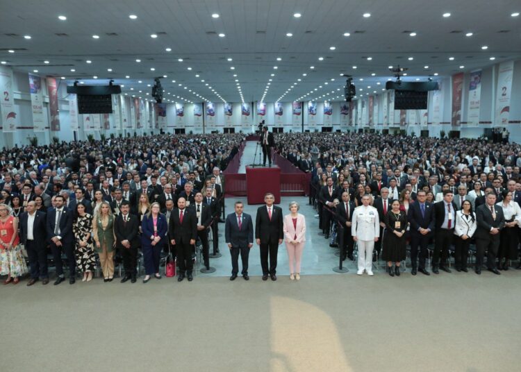 AVA rinde su Segundo Informe de Gobierno