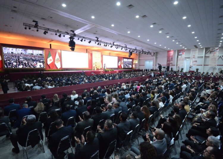 AVA rinde su Segundo Informe de Gobierno