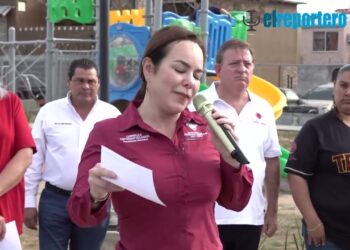Alcaldesa de NLD entrega nuevas áreas de recreación a vecinos de los cántaros y villas del sol