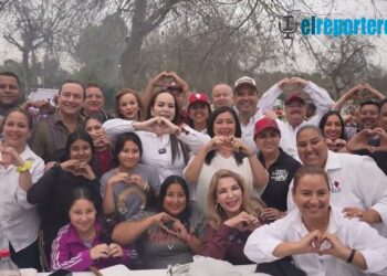 Durante el fin de semana, familias neolaredenses abarrotaron el renovado Parque Viveros.