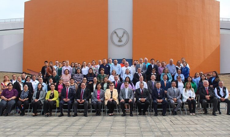 Impulsa Dámaso Anaya la transformación del bachillerato de la UAT