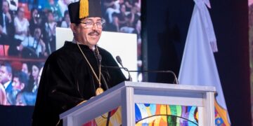 Dámaso Anaya Alvarado jura como Rector de la UAT