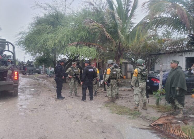 A través del Plan DN-III-E continúan autoridades apoyando en La Pesca