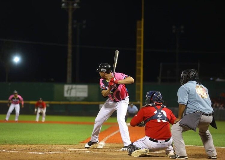 Abren una nueva sede para comprar boletos del juego de los Tecos a beneficio del DIF NLD