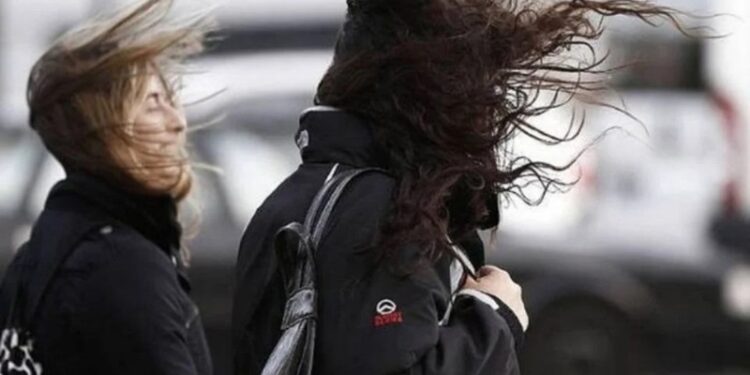 Frente Frío 40 se acerca con una gran masa de aire helado a México