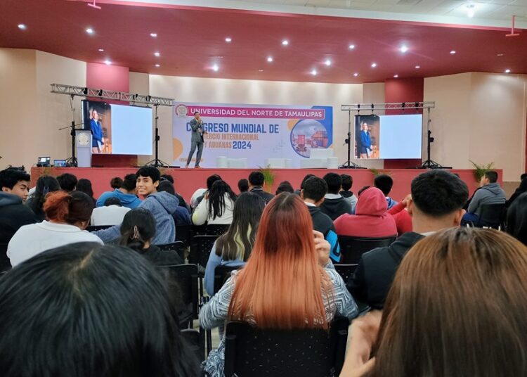 Al foro global de comercio se dieron cita profesionales de industria, aduanas y política