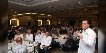 Ante empresariado de la zona sur presenta Eugenio prioridades legislativas