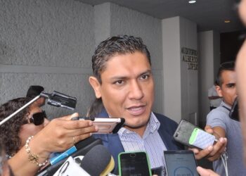 Ordena Tribunal al PAN atender queja de Arturo Soto contra lista de pluris