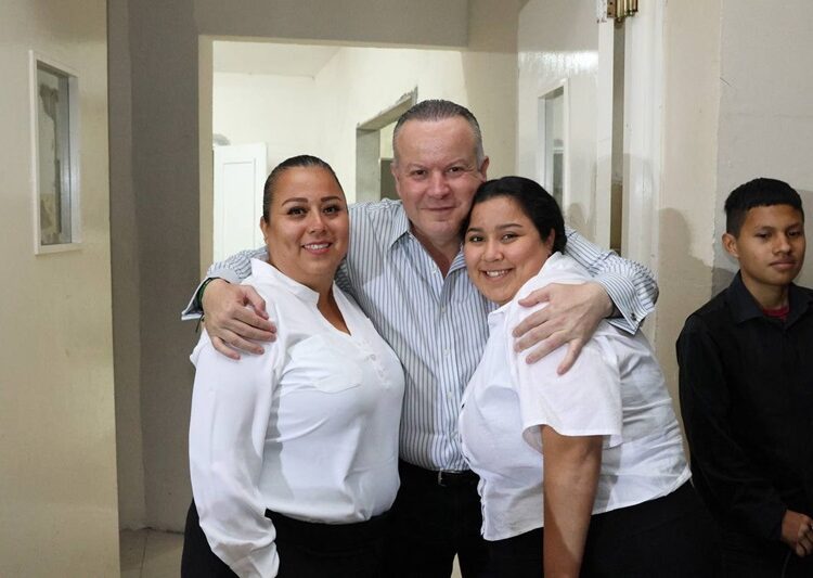 Buscará Carlos Canturosas empoderamiento de las mujeres desde Congreso de la Unión