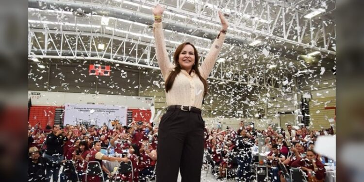 Se registra Carmen Lilia como candidata a la alcaldía de NLD ante el IETAM