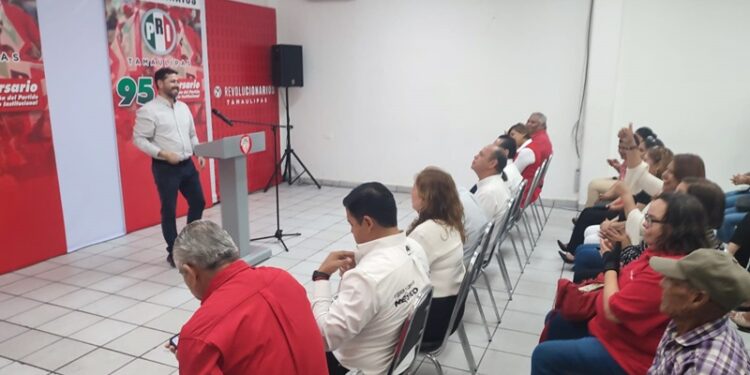 Desangelado festejo por los 95 años del PRI en Tamaulipas