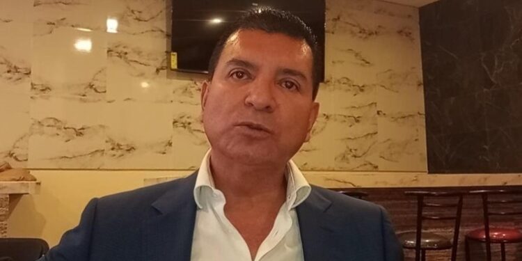 Busca Francisco Chavira ser senador del migrante