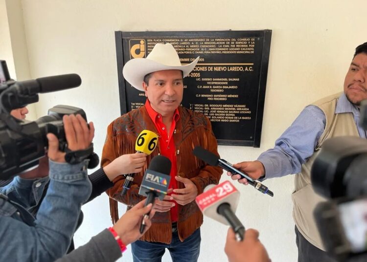 Francisco Chavira, candidato del PT al Senado se compromete con el Consejo de Instituciones de NLD