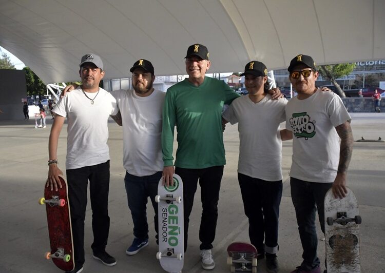 “Geño” va por más becas y un mejor futuro para los jóvenes