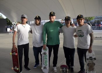 “Geño” va por más becas y un mejor futuro para los jóvenes