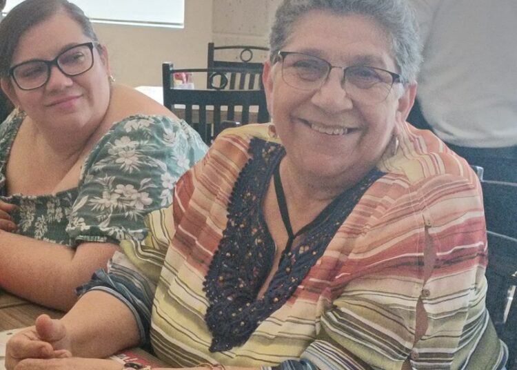 Izquierda vieja guardia y fundadores de MORENA con Chavira