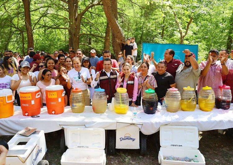 La Semana Santa estuvo en Los Troncones