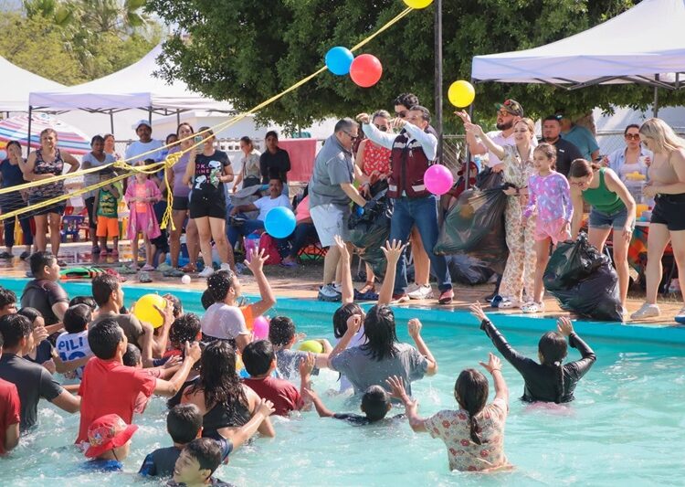 Lalo y Lucy visitan el mercado artesanal de Altas Cumbres