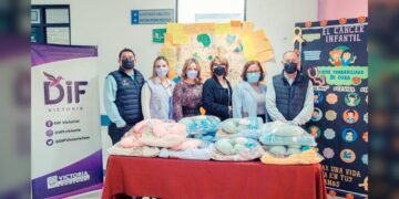 Lleva Lucy de Gattás esperanza y alegría al Hospital Infantil