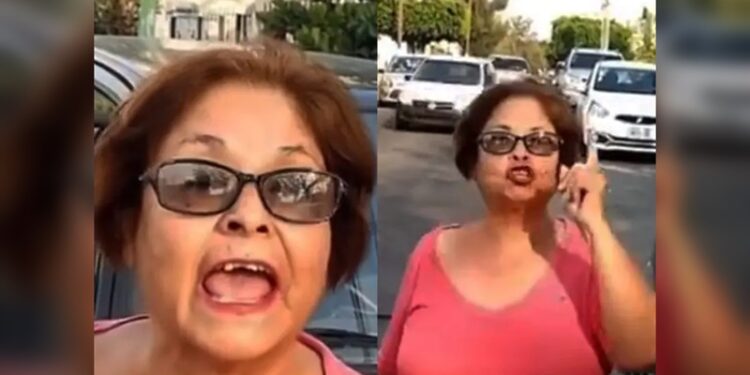 Exhiben a mujer cobraba multas por estacionarse frente a su casa