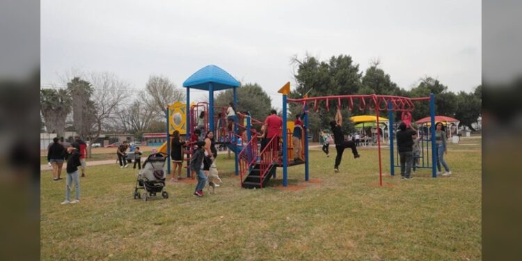 Francisco Chavira Insta a Votar por el PT contra la ‘Mafia Política’