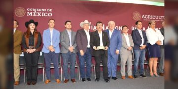 Recibe la UAT reconocimiento nacional de la Secretaría de Agricultura y Desarrollo Rural