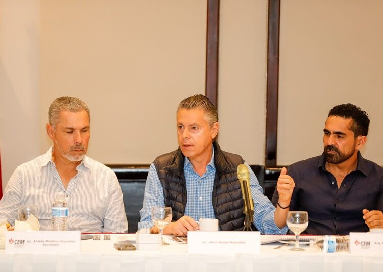 Recoge Chucho Nader planteamientos de empresarios maderenses