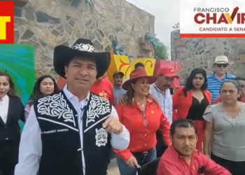 Recorre Francisco Chavira Martínez Jaumave y propone eliminar los cobros en carreteras