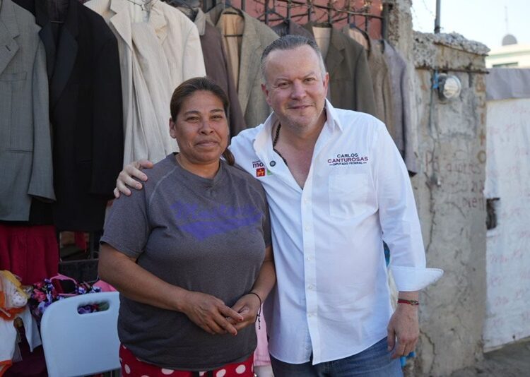 Respaldan neolaredenses proyecto de Carlos Canturosas