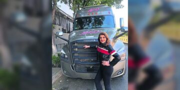 Declaran culpable al padre del joven que mató a 4 estudiantes en Michigan