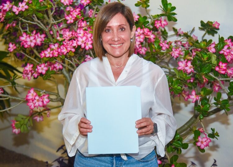 Se Registra Rosa González Azcárraga a la Alcaldía de Tampico ante el IETAM