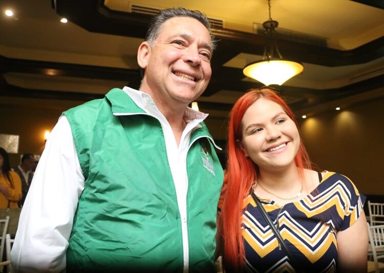 Se reúne “Geño” con la estructura del Verde en Matamoros