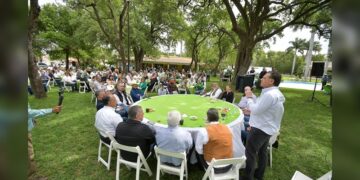 Suma Geño voluntades a su proyecto rumbo al Senado