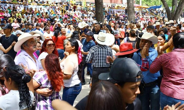 Victorenses disfrutan la Semana Mayor en San Marcazo 2024