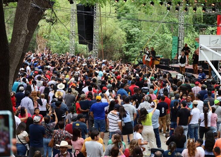 Victorenses disfrutan la Semana Mayor en San Marcazo 2024