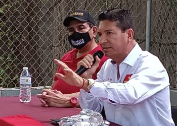 Inicia campaña al Senado por el PT Francisco Chavira