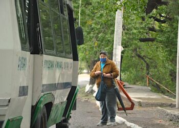 Revisarán condiciones de 2 mil unidades de transporte público