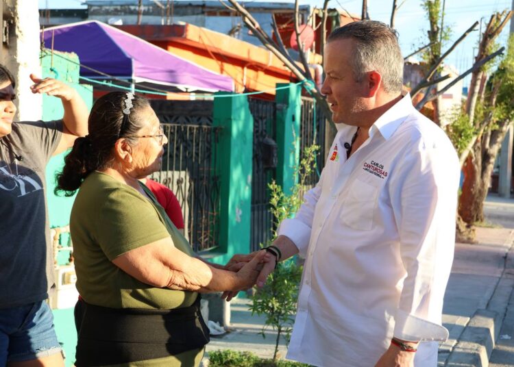 Carlos Canturosas fortalecerá apoyo a los adultos mayores