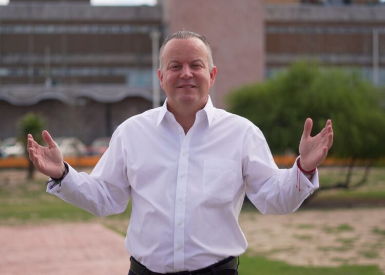 Ofrece CCR mejorar el sistema de salud