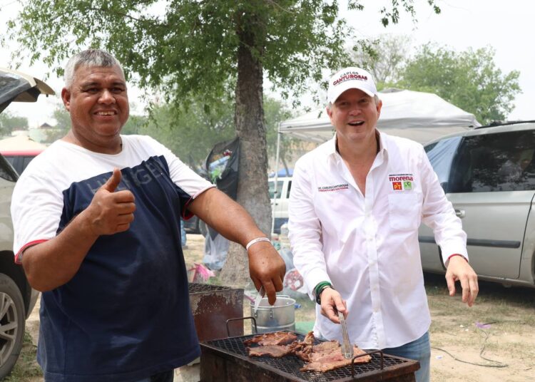 Celebra Canturosas domingo de pascua junto a familias neolaredenses