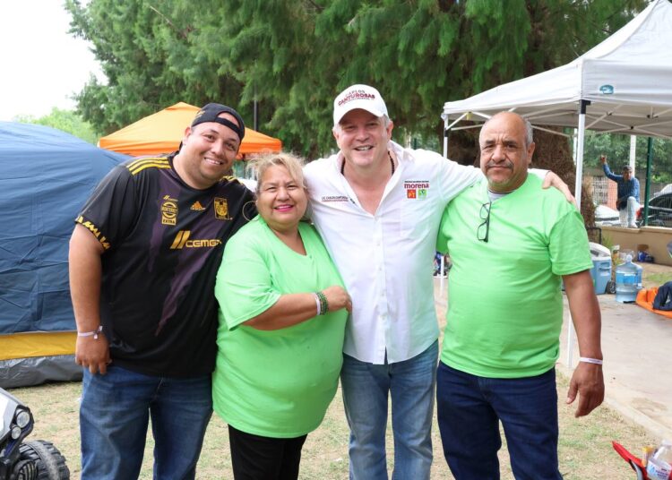 Celebra Canturosas domingo de pascua junto a familias neolaredenses