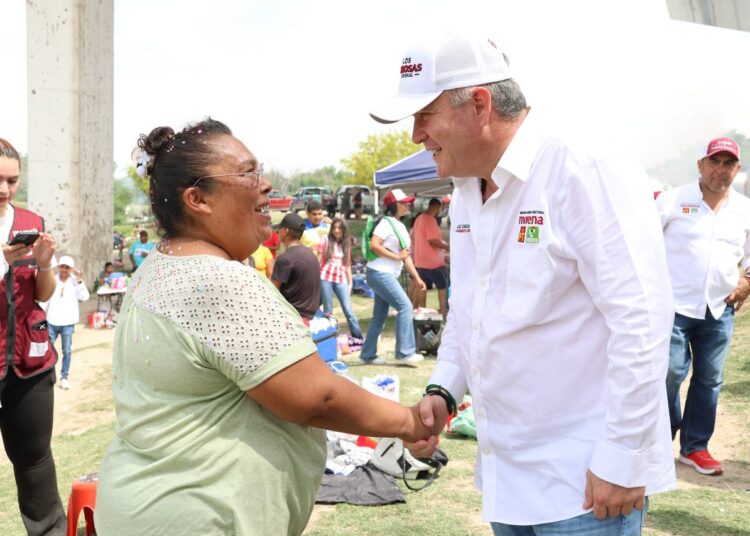 Celebra Canturosas domingo de pascua junto a familias neolaredenses