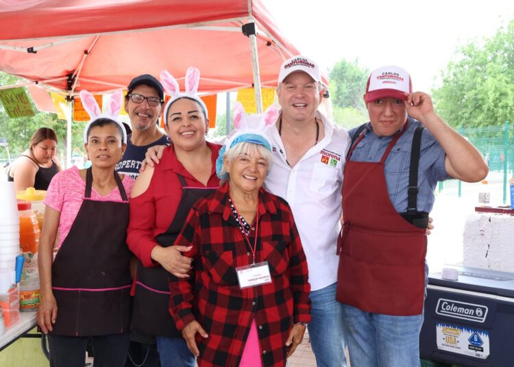 Celebra Canturosas domingo de pascua junto a familias neolaredenses