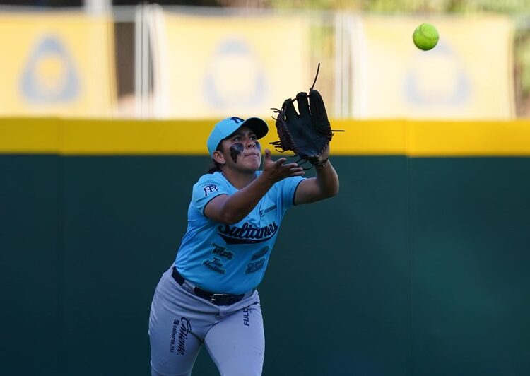 Felicita rector a las softbolistas de la UAT por hacer historia en la LMS