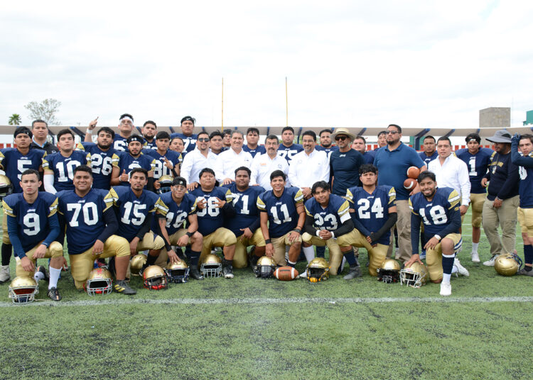 Inaugura Dámaso Anaya torneo de futbol americano de la UAT categoría intermedia