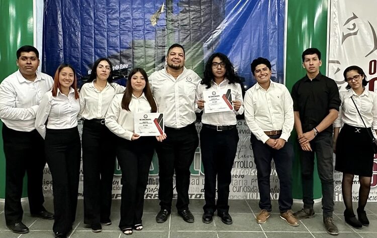 Obtiene la UAT primeros lugares en maratón de conocimientos ANFECA