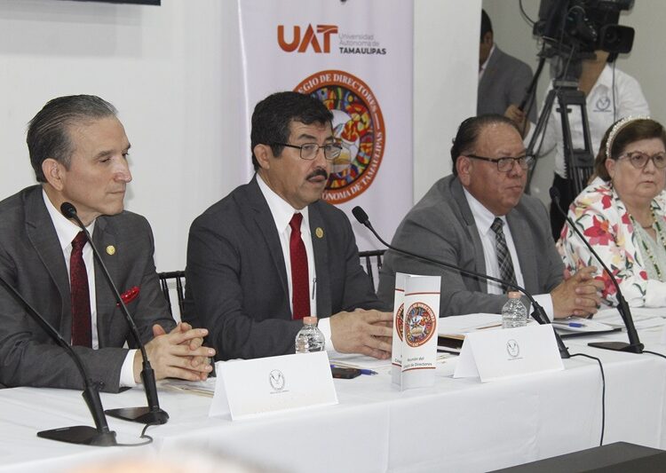 Fortalece la UAT su plan de trabajo institucional